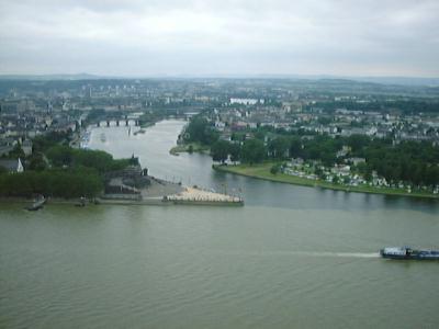 Mal wieder das Eck, diesmal von der anderen Rheinseite