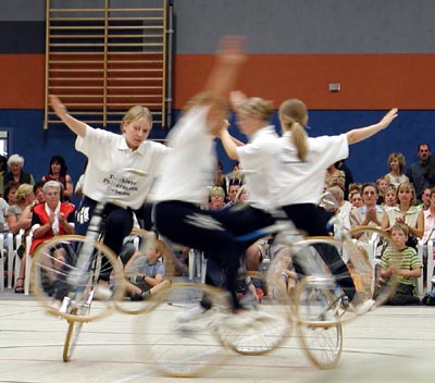 Fast so aufregend wie Synchronschwimmen...Zz-)