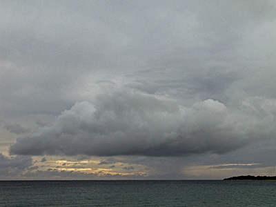 Natadola Bay - Fiji Islands - 19 November 2010 - 18:51