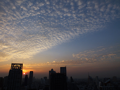 Bang Rak - Bangkok - 25 December 2012 - 17:52