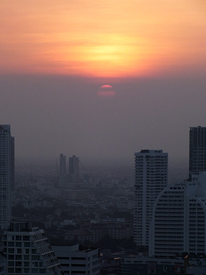 Bangkok - 3 November 2011 - 17:43