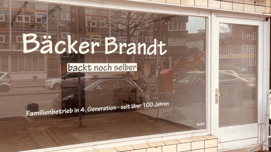 Schaufenster der leer geräumten Bäckerei Brandt in Hoheluft-Ost