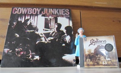 r: Galliano - The Plot Thickens
<br/><br/>
l: Cowboy Junkies - The Trinity Session