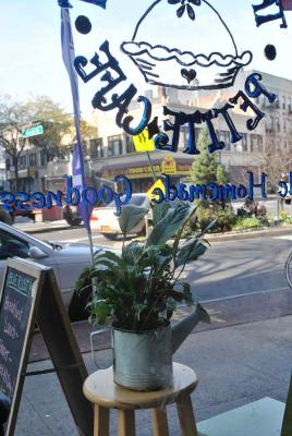 flatbush avenue cafe with a view