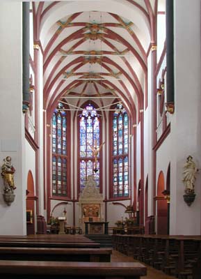 halt ne kirche von innen