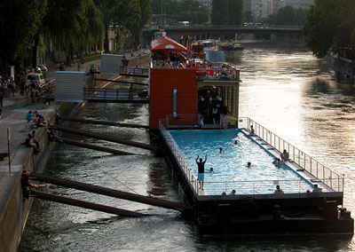 badeschiff am donaukanal