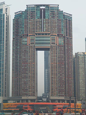 1 Austin Rd W - West Kowloon - Hong Kong - 2 April 2010 - 07:29