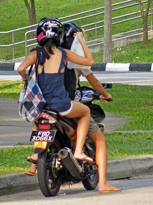 Ang Mo Kio Street 52 - Singapore - 4 August 2009 - 18:00