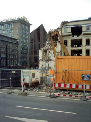 aus versehn gesprengt