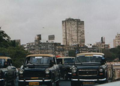 Verkehr in Bombay, August 2003