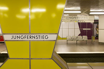 Jungfernstieg U2