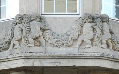 Putti