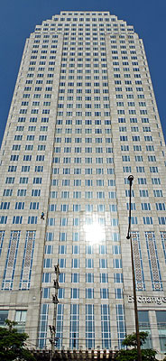 Exchange Tower - Asok - Bangkok - Thailand - 20090508 - 16:20