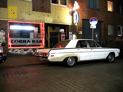 Cobra Bar