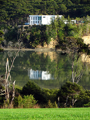 Lucas Creek - Albany - Auckland - New Zealand - 18 June 2014 - 8:38