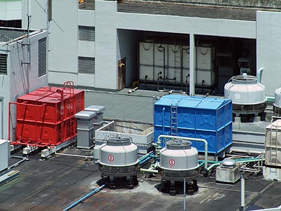 Wasser- und Kühlköpfe - Victoria Street - Singapore