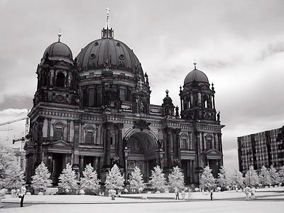 Berlin 2002 Near Infrared