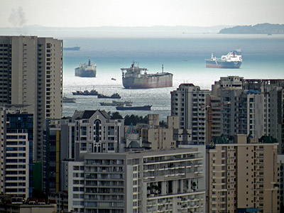 Big Ships - Bigger Ships - Singapore