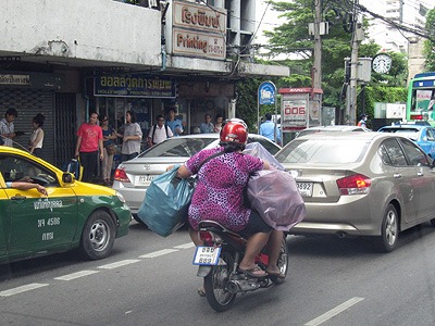 Thanon Phayathai - Pratunam - Bangkok - 17 November 2012 - 12:07