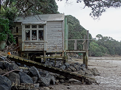 Little Shoal Bay - Northcote Point - Auckland - New Zealand - 31 October 2014 - 7:09