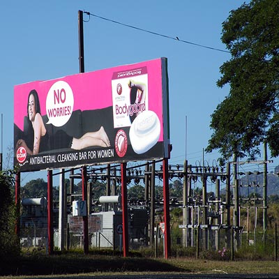 Queens Road - Southern Roundabout - Lautoka - Fiji Islands - 13 August 2010 - 8:34