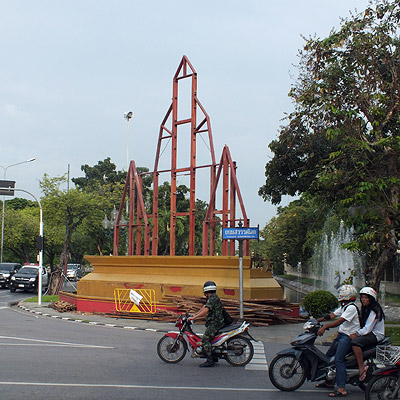 Thanon Si Ayutthaya x Soi Sawankhalok - Dusit - Bangkok - 25 October 2011 - 7:47