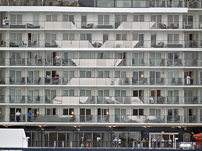 Celebrity Solstice - Waitemata Harbour - Auckland - 3 February 2014 - 20:16