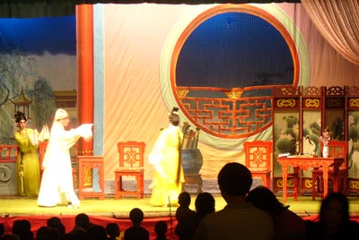 Cantonese Opera