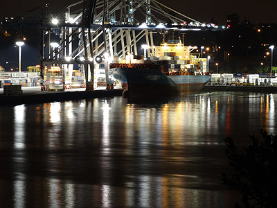 Harbour - Auckland - 9 April 2014 - 22:43