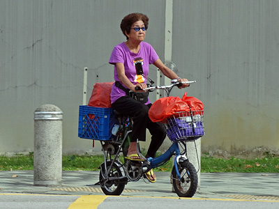 Jalan Sultan x Victoria Street - Singapore - 8 July 2014 -  16:27