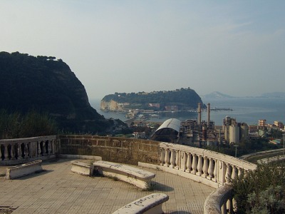 view from discesa coroglio, napoli (bagnoli)