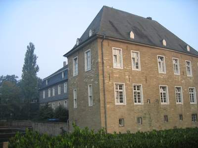 Schloss von hinten Anfang September 2004 - Haus Düsse - Bad Sassendorf bei Soest