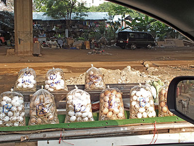 Chalong Rat Expressway - Soi Pridi Banomyong 2 - Watthana - Bangkok - 11 February 2013 - 8:36