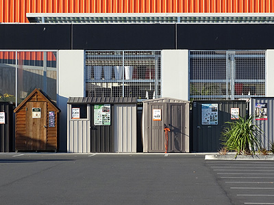 Clark Street - New Lynn - Auckland - New Zealand - 18 February 2015 - 8:18