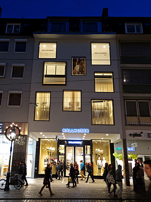 Kaiser-Joseph-Strasse - Freiburg - 23 Dezember 2013 - 17:10