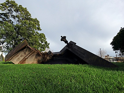 Ponsonby Road - Western Park - Auckland - 1 July 2014 - 9:37