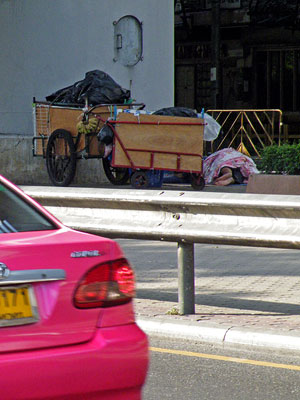 Kalte Füsse - Rama IV - Lumpini Park Flyover - Bangkok - 20090509 - 7:55