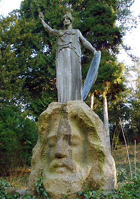 Pallas-Athene-Brunnen