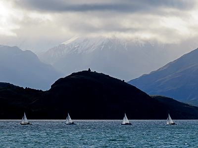 Lake Wanaka - New Zealand - 1 October 2015 - 18:10