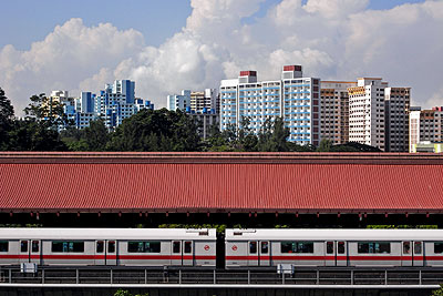 Lakeside MRT Station