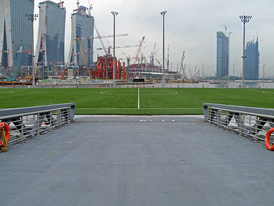 Floating Platform - Marina Bay - Singapore - 20090919 - 9:00