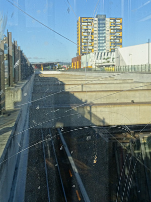 New Lynn Station - Auckland - New Zealand - 18 February 2015 - 8:25