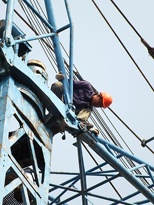 Thanon Sutthisan-Winitchai - Din Daeng - Bangkok - 22 March 2012 - 9:31