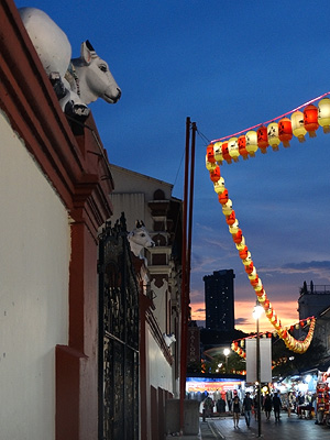 Pagoda Street - Singapore - 8 July 2014 - 19:29