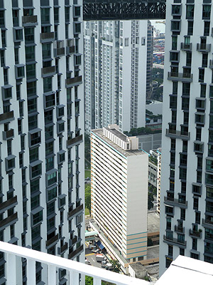 Cantonment Road - Singapore - 21 April 2010 - 9:19