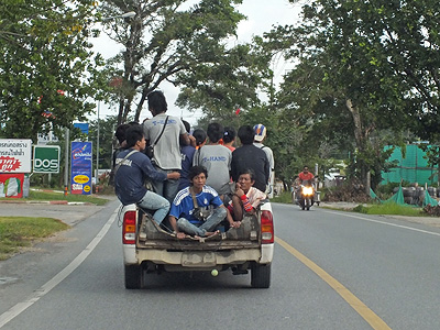 Srisoonthorn Road - Thalang - Thailand - 29 August 2013 - 7:49