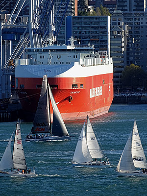 Auckland Harbour - New Zealand - 15 October 2014 - 17:24