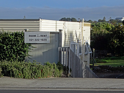 Esmonde Road - Takapuna - Auckland - 8 April 2014 - 8:03