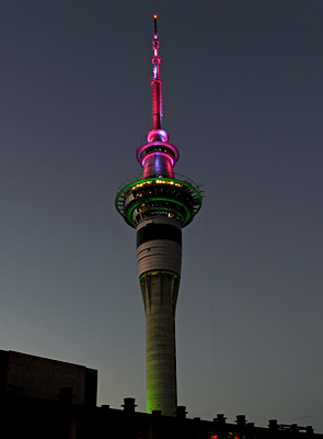 Skytower - Auckland - New Zealand - 22 December 2009 - 21:05