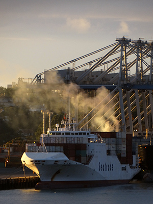 Fergusson Container Wharf - Auckland - New Zealand - 9 March 2014 - 7:27